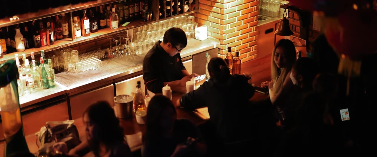 Banner Image Brick bar
